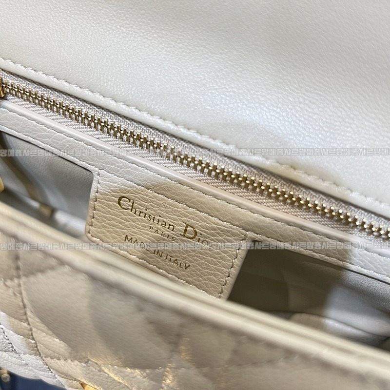 디올카로스몰백  20260403-180459-009루.jpg