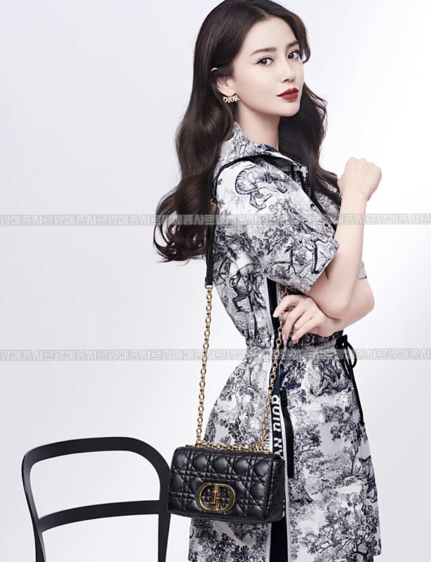 디올카로스몰백  20260403-180727-015루.jpg