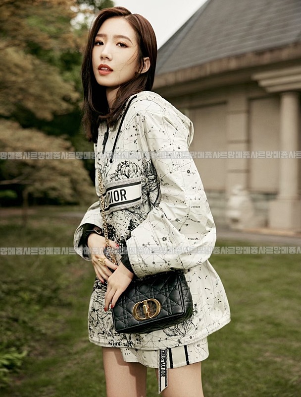 디올카로스몰백  20260403-180728-017루.jpg