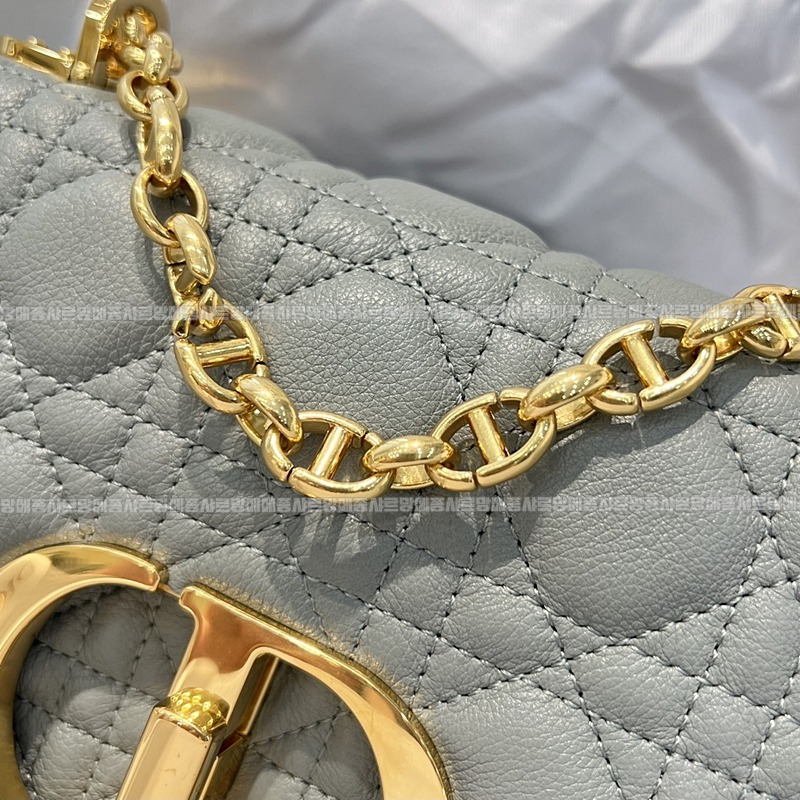 디올카로스몰백  20260403-180959-007루.jpg