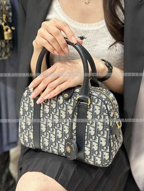 디올디바이브볼링백미디움  wsxc1775297854290_0루.jpg