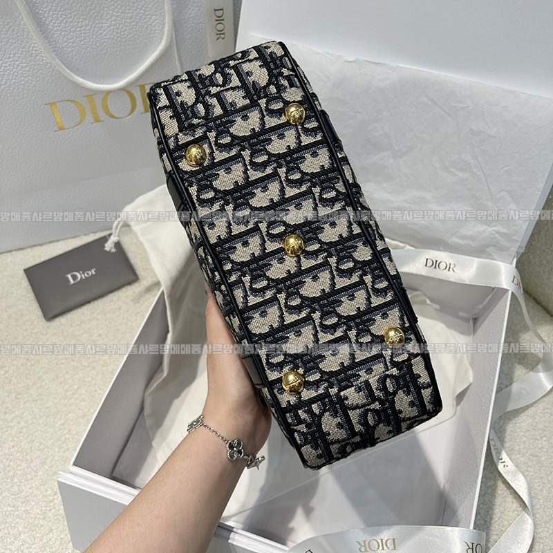 디올디바이브볼링백미디움  wsxc1775297762793_4루.jpg