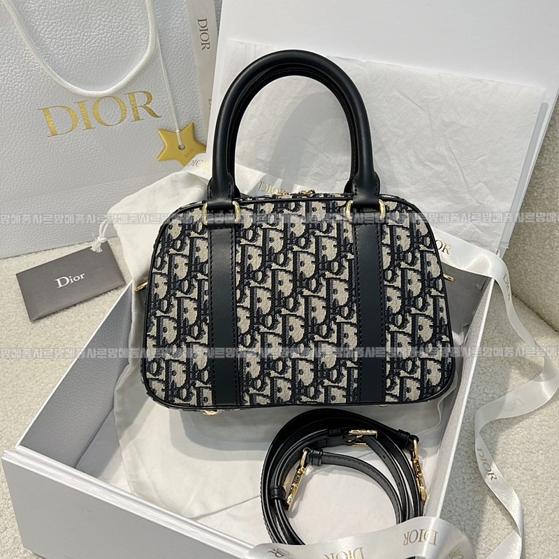 디올디바이브볼링백미디움  wsxc1775297762791_1루.jpg