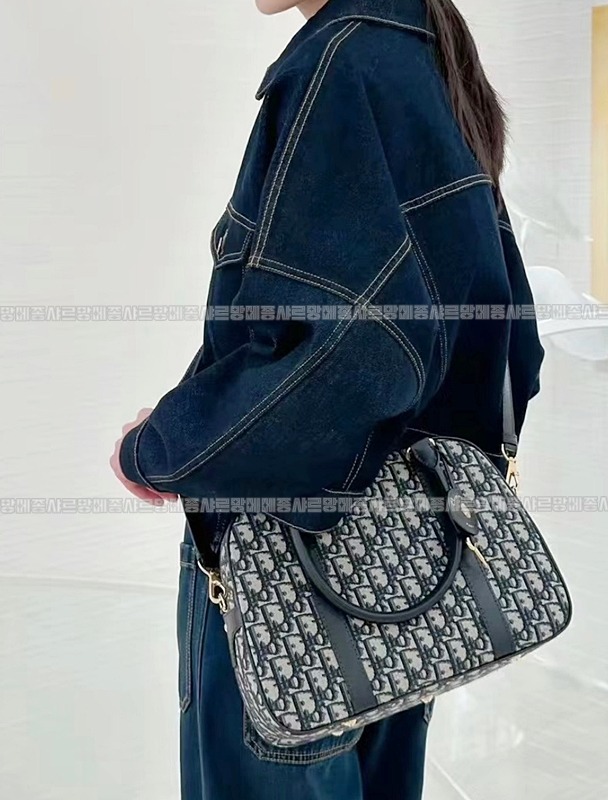 디올디바이브볼링백라지  20260404-103136-016루.jpg