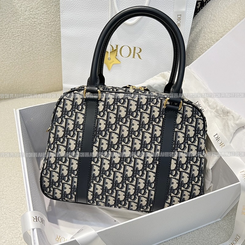 디올디바이브볼링백라지  20260404-103134-002루.jpg