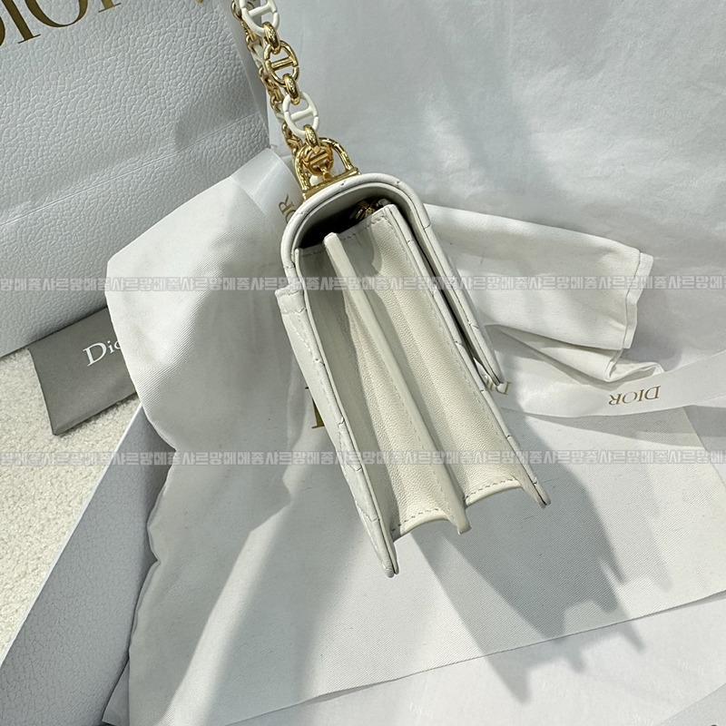 디올미스카로스몰  20260404-110821-003루.jpg