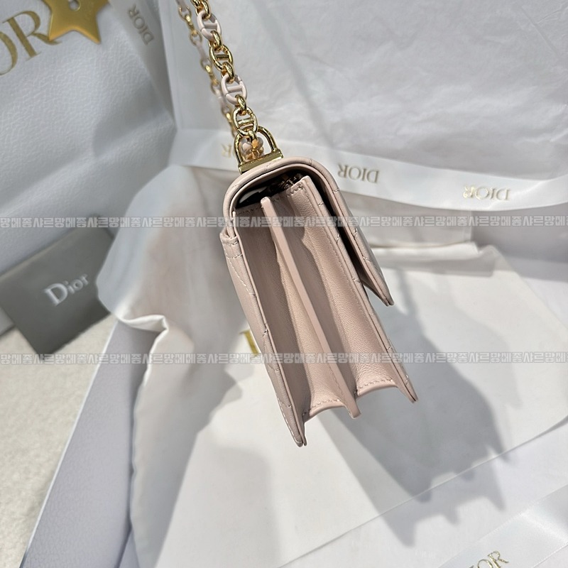 디올미스카로스몰  20260404-111032-003루.jpg