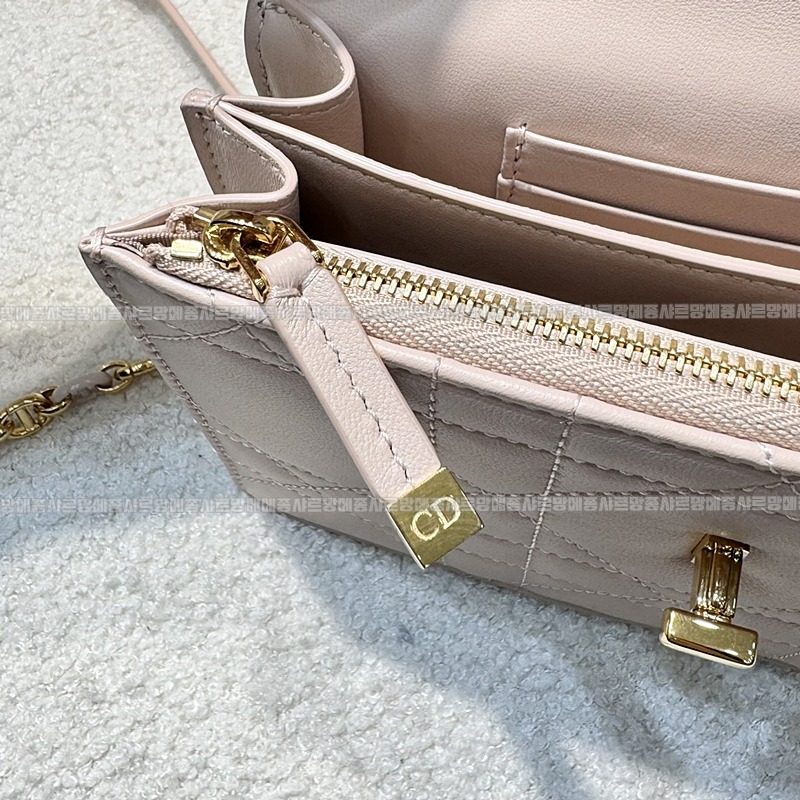 디올미스카로스몰  20260404-111033-010루.jpg