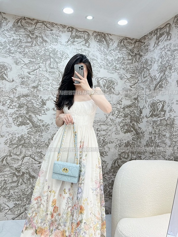 디올미스카로스몰  20260404-111300-019루.jpg