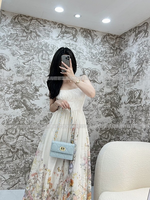 디올미스카로스몰  20260404-111300-020루.jpg