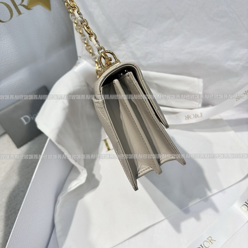 디올미스카로스몰  20260404-111532-003루.jpg