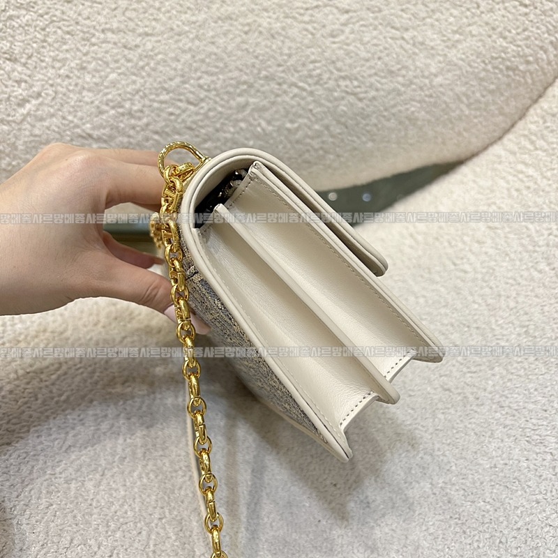 디올미스카로스몰  20260404-135503-003루.jpg