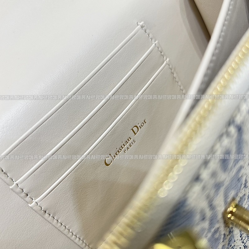 디올미스카로스몰  20260404-135504-008루.jpg