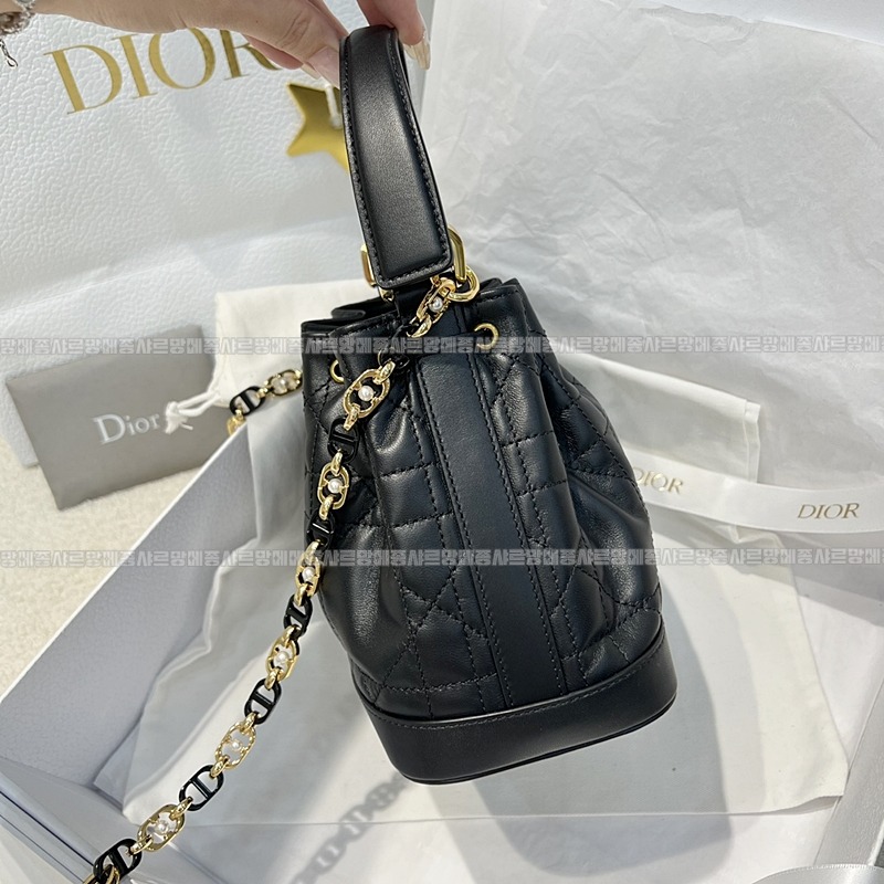 디올졸리버킷백스몰  20260404-151111-005루.jpg