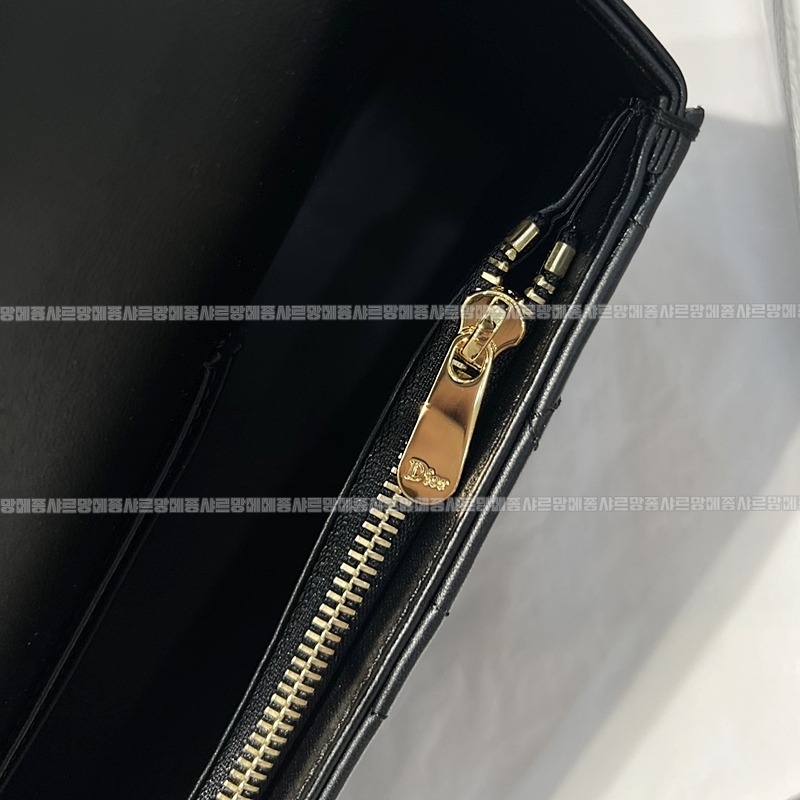 디올미스데이지미니백  20260404-153546-009루.jpg