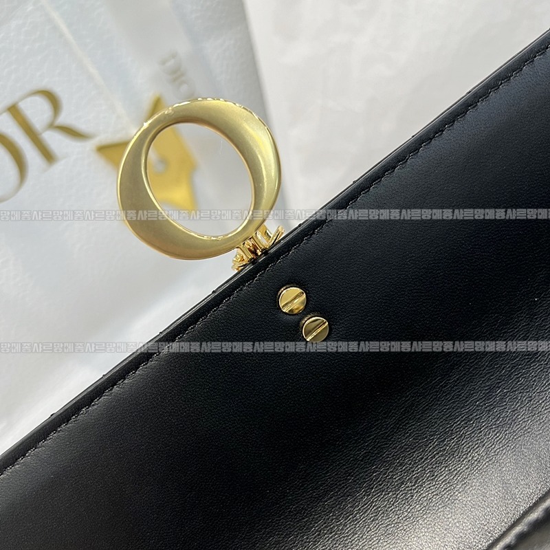 디올미스데이지미니백  20260404-153546-013루.jpg