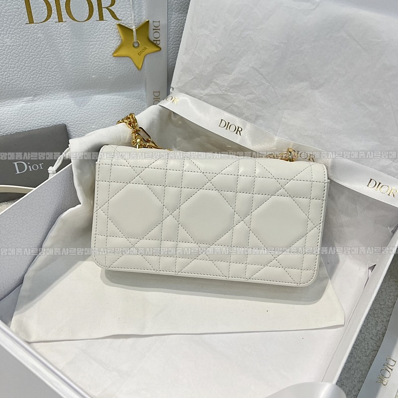 디올미스데이지미니백  20260404-154234-006루.jpg