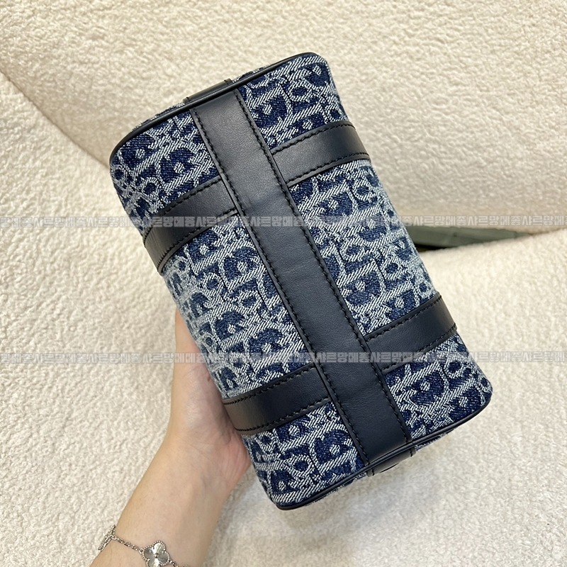 디올20글로브나노백  20260404-162336-004루.jpg