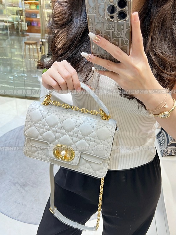 디올졸리탑핸들백스몰  20260405-110618-023루.jpg