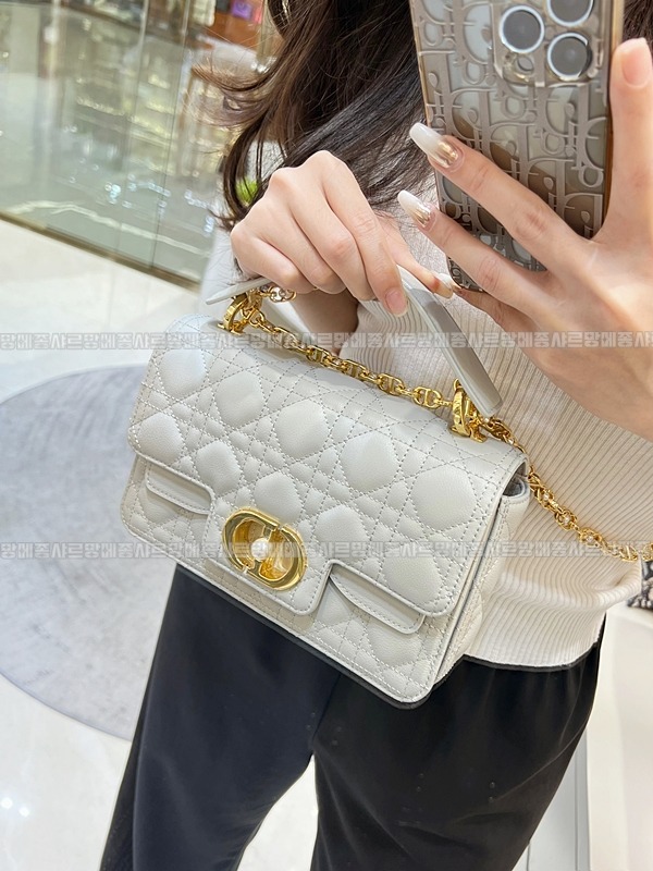 디올졸리탑핸들백스몰  20260405-110618-024루.jpg