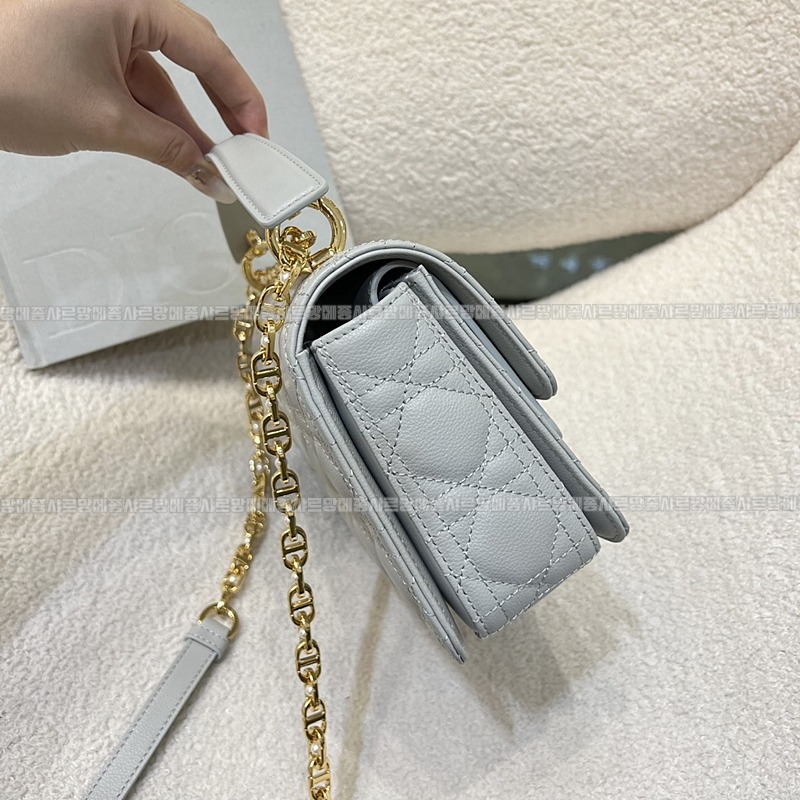 디올졸리탑핸들백스몰  20260405-110614-004루.jpg