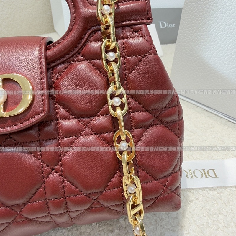 디올졸리탑핸들백  20260405-111119-006루.jpg