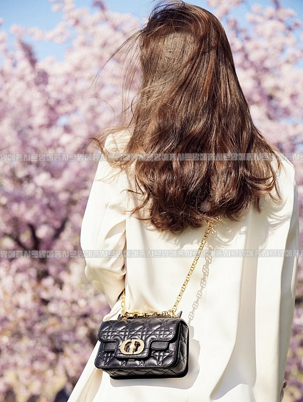 디올졸리탑핸들백미니  wsxc1775469132799_0루.jpg