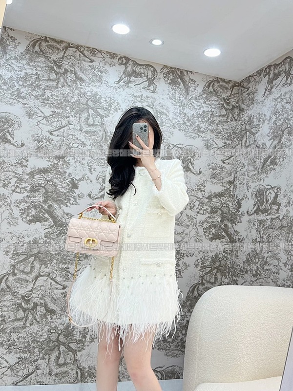 디올졸리탑핸들백스몰  20260405-110206-018루.jpg