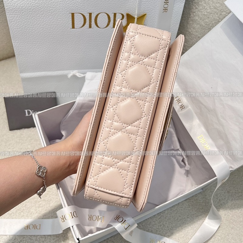 디올졸리탑핸들백스몰  20260405-110204-004루.jpg