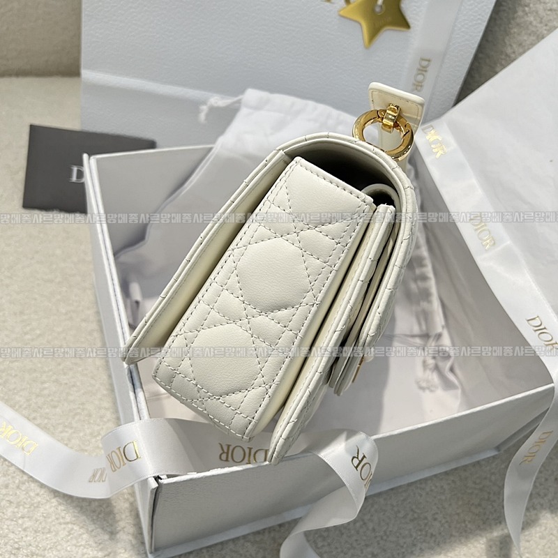 디올졸리탑핸들백스몰  20260406-104940-003루.jpg