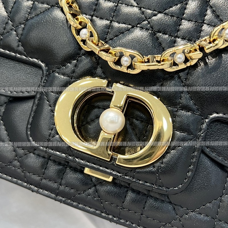 디올졸리탑핸들백스몰  20260406-105204-005루.jpg