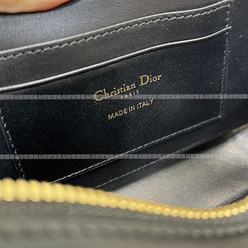 디올30몽테뉴미니닥터백  20260406-113648-009루.jpg