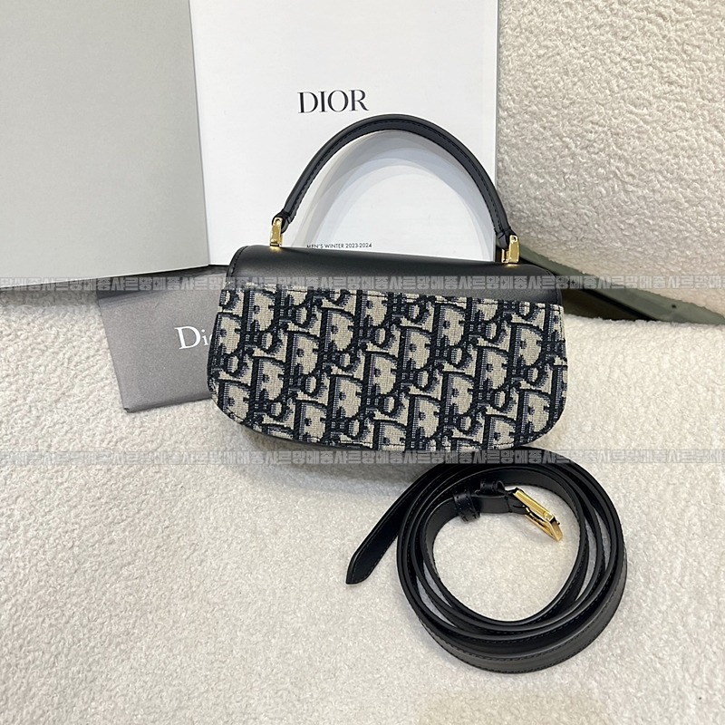 디올30몽테인에비뉴스몰탑  20260406-131908-002루.jpg