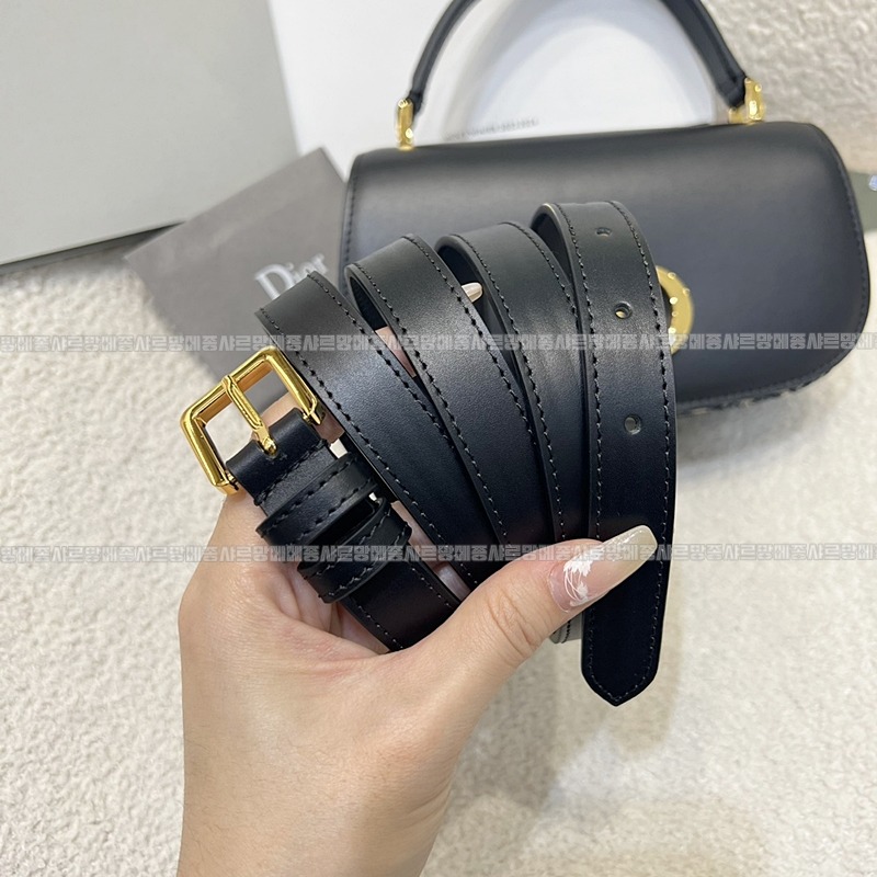 디올30몽테인에비뉴스몰탑  20260406-131909-009루.jpg