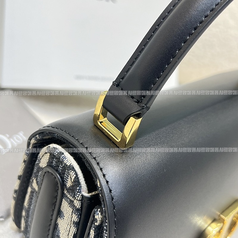 디올30몽테인에비뉴스몰탑  20260406-131909-011루.jpg