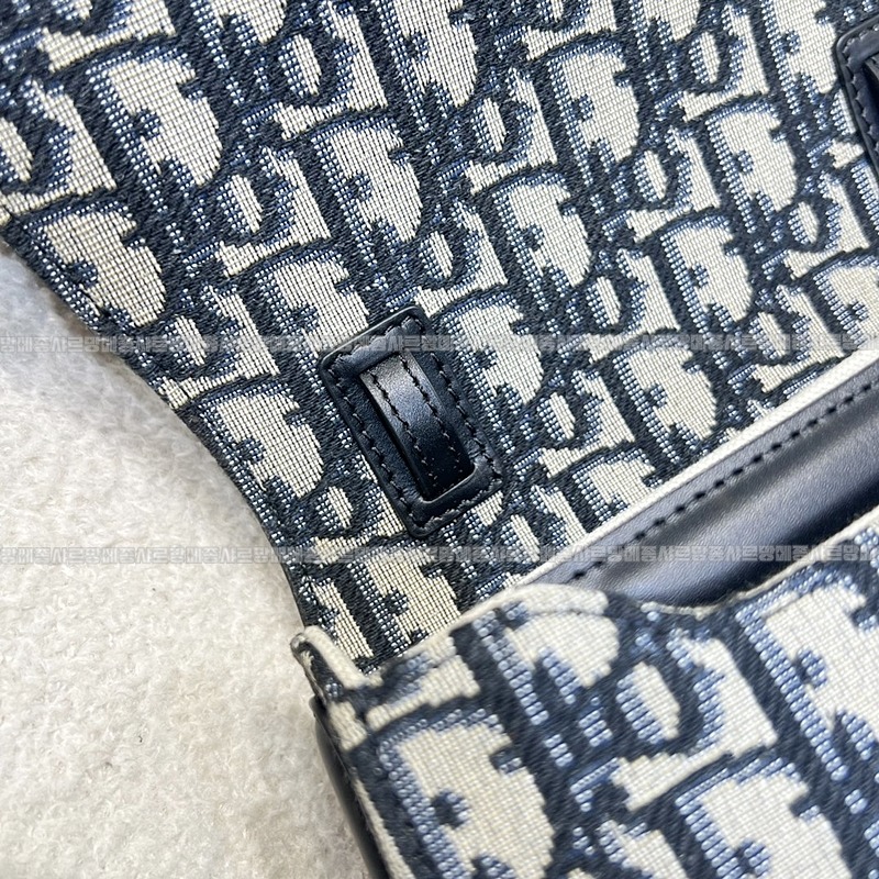 디올30몽테인에비뉴스몰탑  20260406-131909-013루.jpg