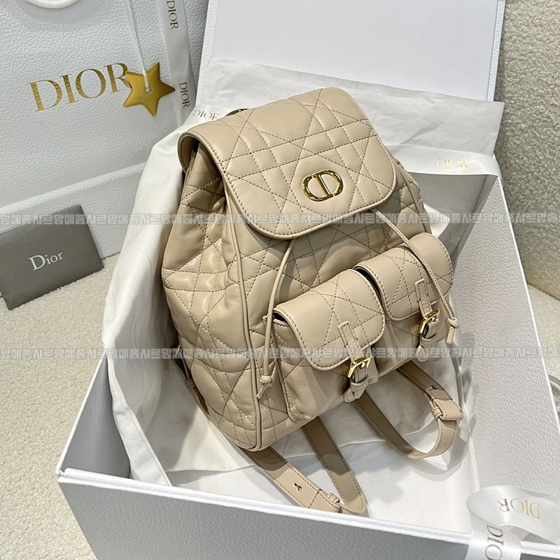 디올카로미디움백팩  20260406-132839-003루.jpg