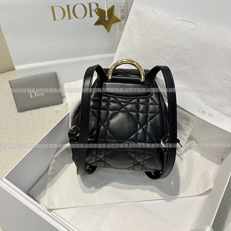 디올카로스몰백팩  20260406-135524-002루.jpg