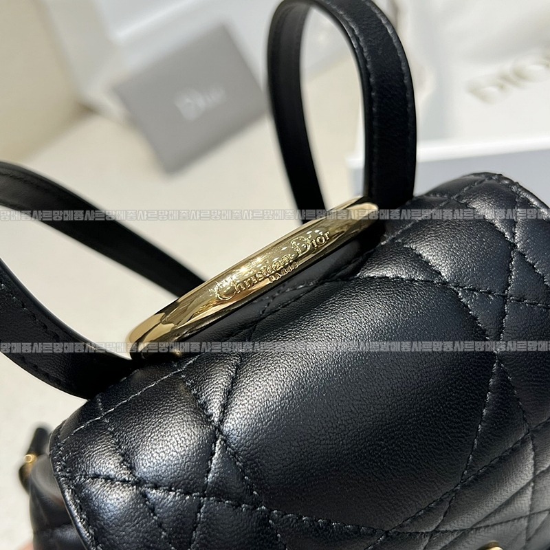 디올카로스몰백팩  20260406-135525-009루.jpg