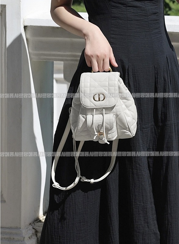 디올카로스몰백팩  20260406-143037-017루.jpg