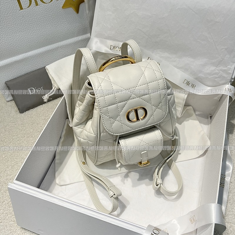 디올카로스몰백팩  20260406-143035-002루.jpg