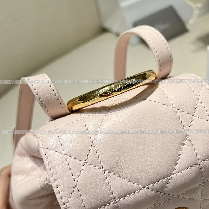 디올카로스몰백팩  20260406-143434-008루.jpg