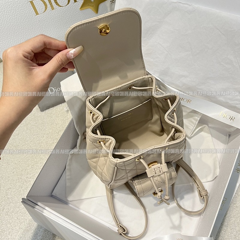 디올카로스몰백팩  20260406-143659-008루.jpg