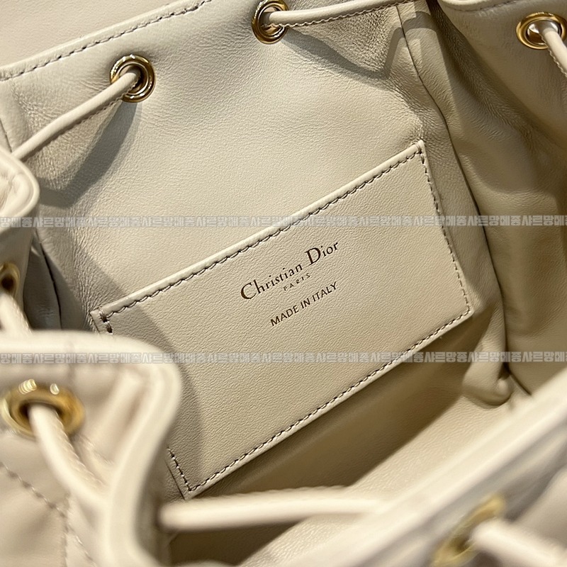 디올카로스몰백팩  20260406-143659-009루.jpg