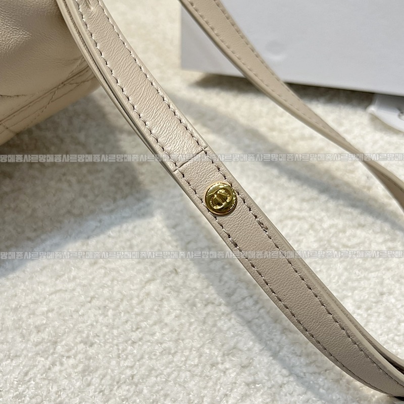 디올카로스몰백팩  20260406-143700-012루.jpg