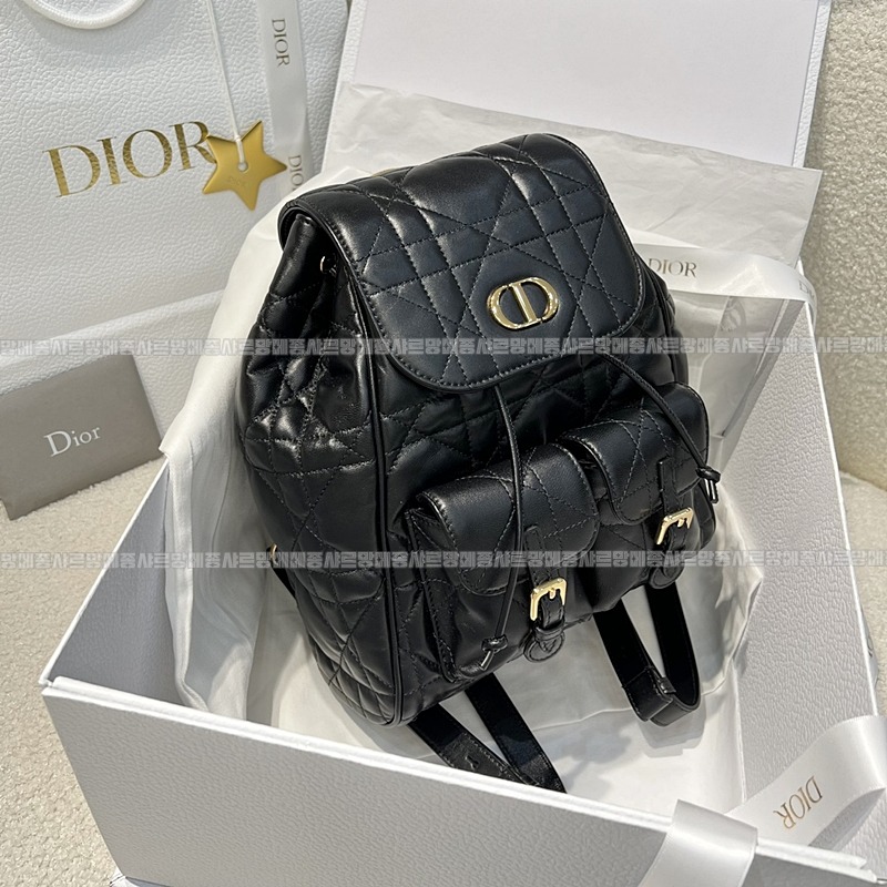 디올카로미디움백팩  20260406-144052-003루.jpg