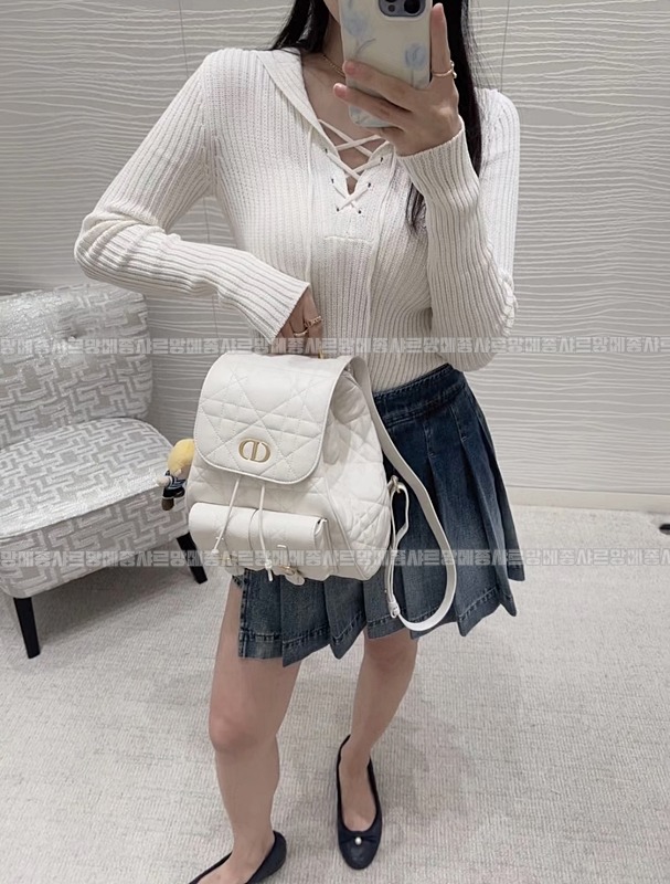 디올카로미디움백팩  20260406-144848-016루.jpg