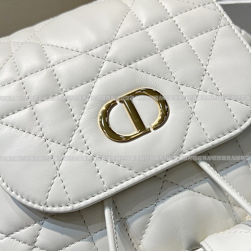 디올카로미디움백팩  20260406-144846-006루.jpg