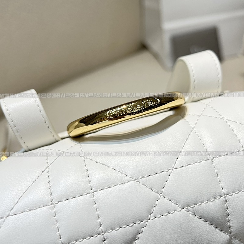 디올카로미디움백팩  20260406-144847-007루.jpg