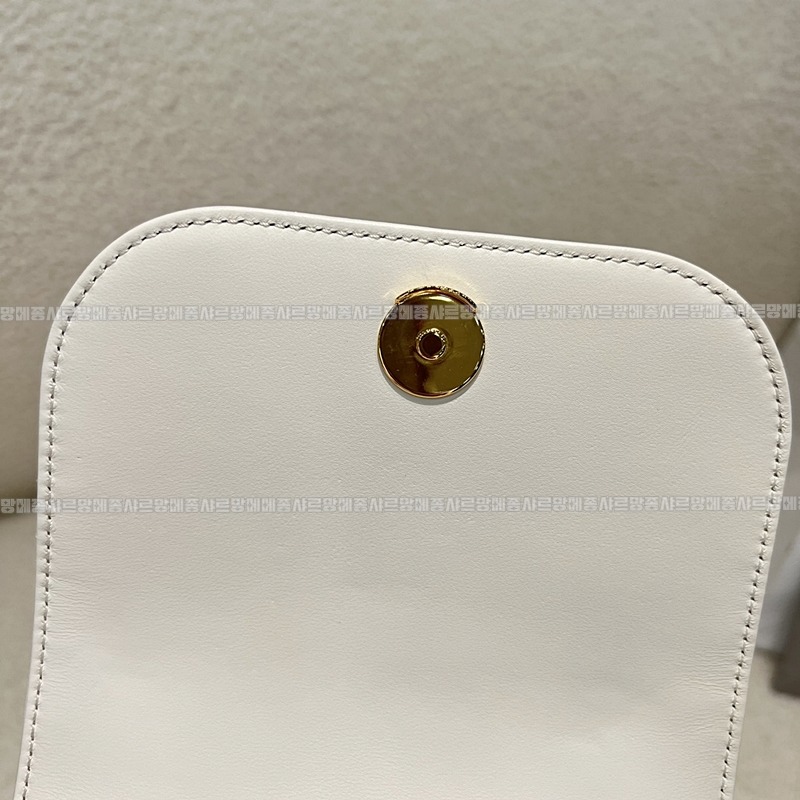 디올카로미디움백팩  20260406-144848-014루.jpg